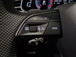 Q7 PI S line 50 TDI quattro thumbnail