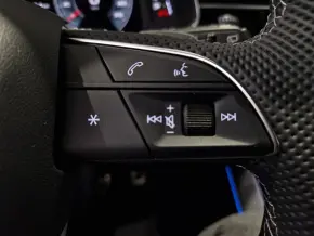Q7 PI S line 50 TDI quattro thumbnail