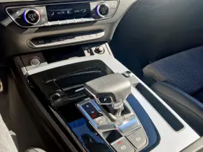Q5 SB S line 40 TDI quattro thumbnail