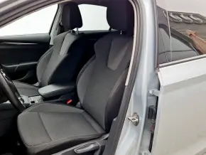 Škoda Octavia Ambition 2.0 TDI DSG thumbnail