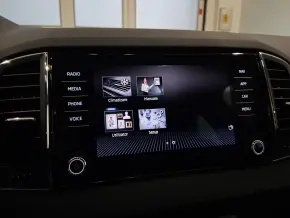 Škoda Karoq Selection 1.5 TSI DSG thumbnail