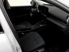 VW Noul T-Roc Life 1.5 eTSI DSG TD thumbnail