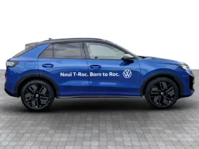 VW Noul T-Roc R-Line 1.5 eTSI DSG TD thumbnail
