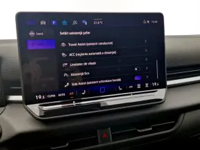 VW Noul T-Roc R-Line 1.5 eTSI DSG TD thumbnail