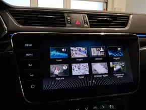 Škoda SUPERB L&K 2.0 TSI 4x4 DSG thumbnail