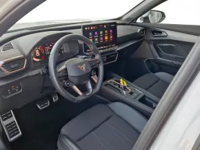CUPRA Formentor 1.5 eTSI DSG7 mildh thumbnail