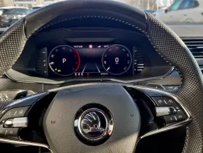 SUPERB COMBI SPORTLINE 2.0 TDI DSG thumbnail