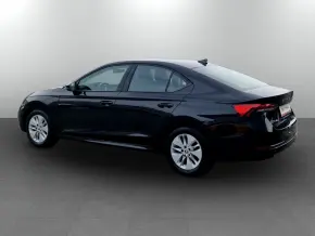 Škoda OCTAVIA AMBITION 2.0 TDI DSG thumbnail