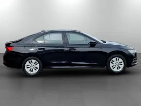 Škoda OCTAVIA AMBITION 2.0 TDI DSG thumbnail