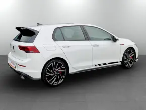 Noul Golf GTI CUP 2.0 TSI DSG7 thumbnail