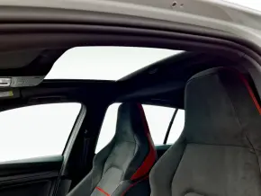 Noul Golf GTI CUP 2.0 TSI DSG7 thumbnail