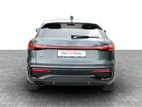 Audi Q5 Sportback 40 TDI quattro thumbnail