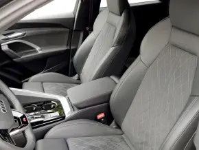 Audi Q5 Sportback 40 TDI quattro thumbnail