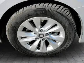 Škoda Octavia Selection 1.5 TSI DSG mHEV thumbnail