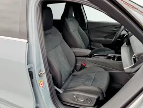 Audi Q3 e-hybrid 200kW thumbnail