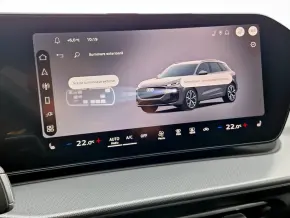 Audi Q3 e-hybrid 200kW thumbnail