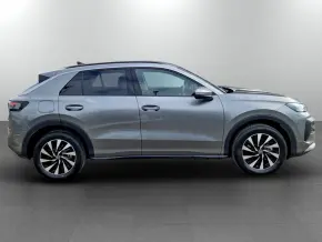 VW Noul T-Roc Life 1.5 eTSI DSG thumbnail