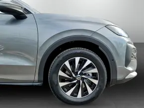 VW Noul T-Roc Life 1.5 eTSI DSG thumbnail