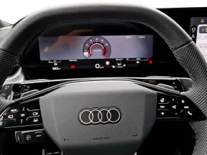 Audi Q3 35 TFSI thumbnail