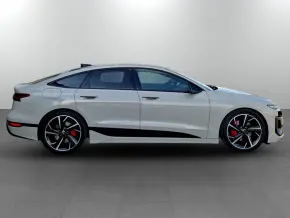 A6 Sportback quattro e-tron thumbnail