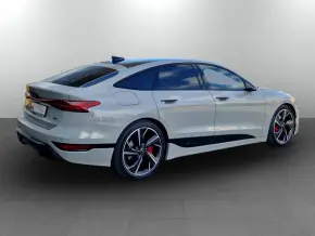 A6 Sportback quattro e-tron thumbnail