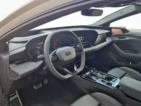 A6 Sportback quattro e-tron thumbnail