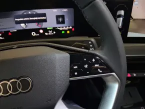 Audi Q3 35 TFSI thumbnail