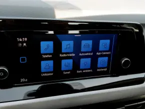 VW Golf Life 2.0 TDI thumbnail
