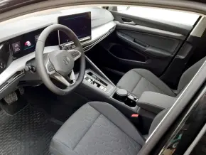 VW Golf Prime 1.5 TSI DSG PHEV thumbnail
