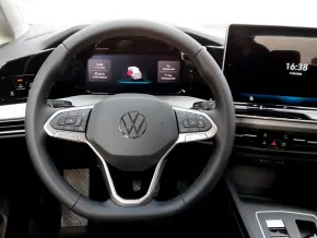 VW Golf Prime 1.5 TSI DSG PHEV thumbnail