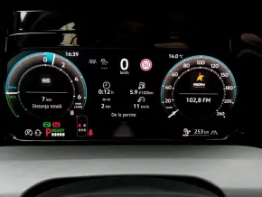 VW Golf Prime 1.5 TSI DSG PHEV thumbnail