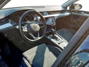 VW Passat Comfortline1.5 TSI ACT DSG thumbnail