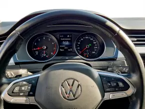 VW Passat Comfortline1.5 TSI ACT DSG thumbnail
