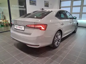 Škoda Octavia Selection 1.5 TSI DSG mHEV thumbnail