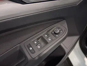 VW Golf Life 1.5 eTSI ACT DSG mild hyb thumbnail