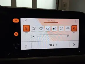 VW Golf Life 1.5 eTSI ACT DSG mild hyb thumbnail