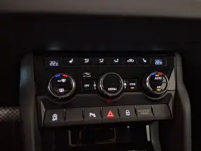 Škoda Karoq Selection 1.5 TSI DSG thumbnail