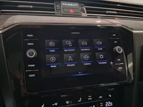 VW Passat Highline2.0 TDI SCR DSG 4Mot thumbnail