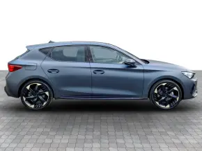 CUPRA Leon Tribe Edition 1.5 eTSI DSG7 mild hy thumbnail