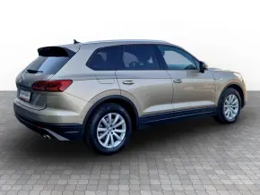 VW Noul Touareg Style V6 TDI thumbnail
