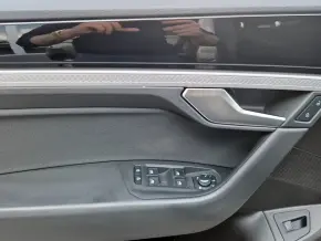 VW Noul Touareg Style V6 TDI thumbnail