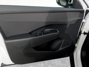 VW Noul T-Roc Life 1.5 eTSI DSG thumbnail