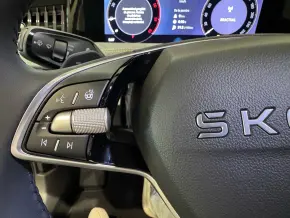 Škoda Superb Selection 2.0 TDI DSG thumbnail
