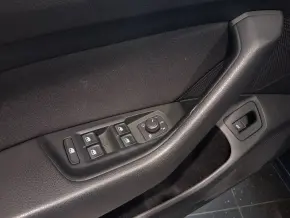 VW Noul Passat Trendline1.5 TSI ACT thumbnail