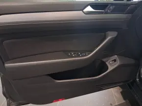 VW Noul Passat Trendline1.5 TSI ACT thumbnail