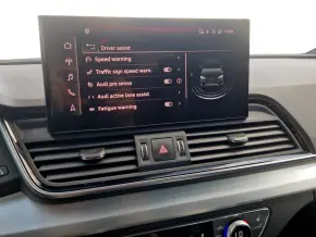 Audi Q5 SB S line 40 TDI quattro thumbnail