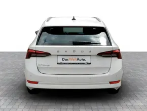 Škoda OCTAVIA COMBI AMBITION 2.0 TDI DSG thumbnail