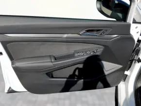 VW Golf GTI thumbnail