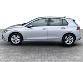 VW Golf Life 1.0 eTSI DSG mild hyb thumbnail