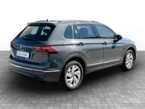 VW Noul Tiguan Life 2,0 TDI SCR DSG 4Mot thumbnail